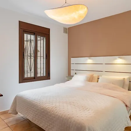 Cozy Townhouse In Old Town Apartament