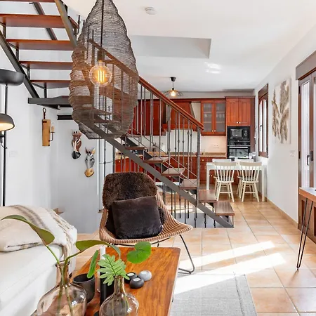 Cozy Townhouse In Old Town Estepona